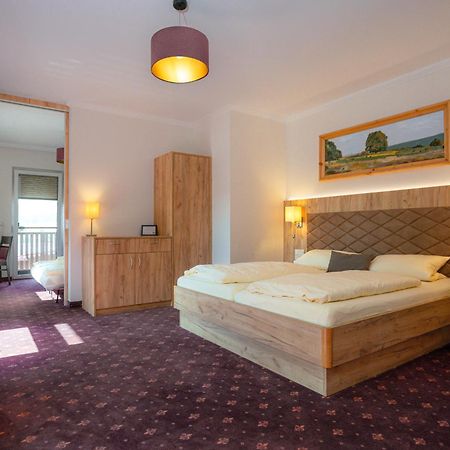 Ferienhotel Wolfsmuehle Rodishain Екстериор снимка
