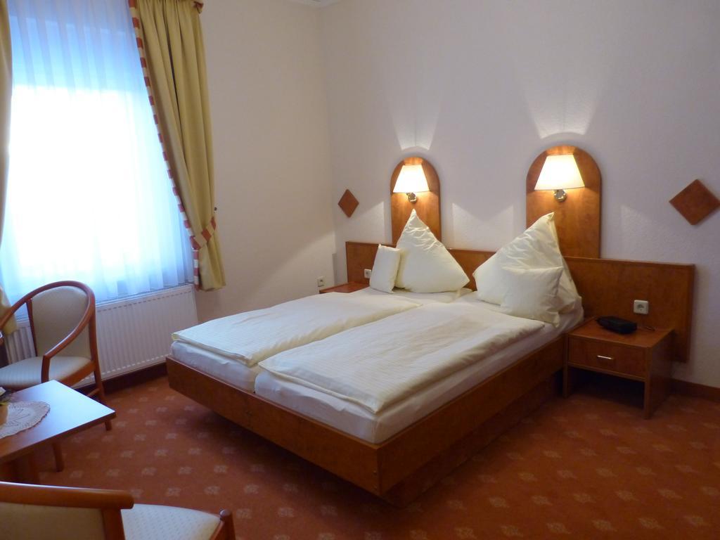 Ferienhotel Wolfsmuehle Rodishain Екстериор снимка