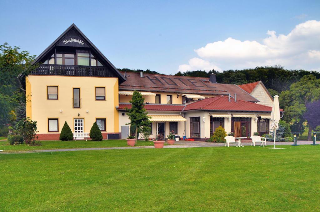 Ferienhotel Wolfsmuehle Rodishain Екстериор снимка